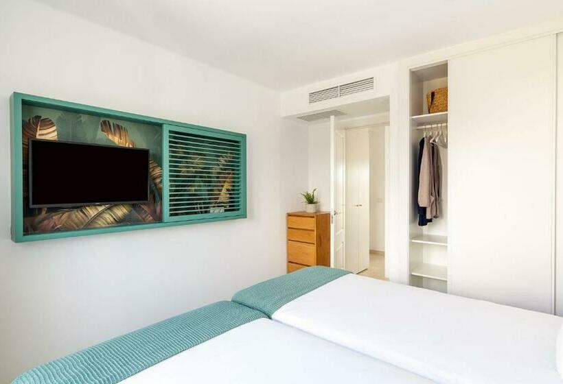 Nazaret Apartments