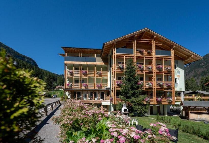 هتل Albergo Garni Edy