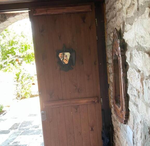 بنسيون Konaku Guest House