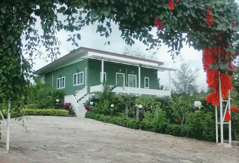 Baan Auemdao Resort