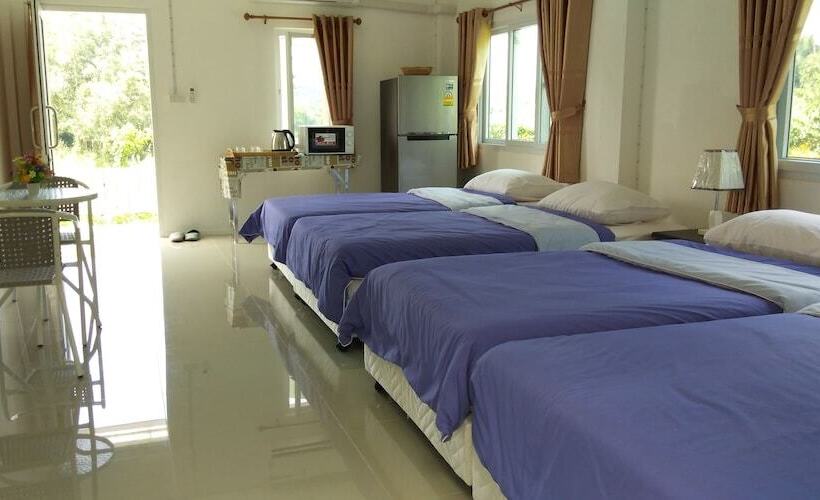 Baan Auemdao Resort