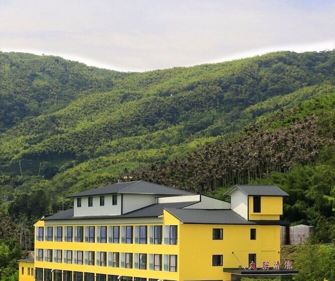 هتل Tai An Cingjing