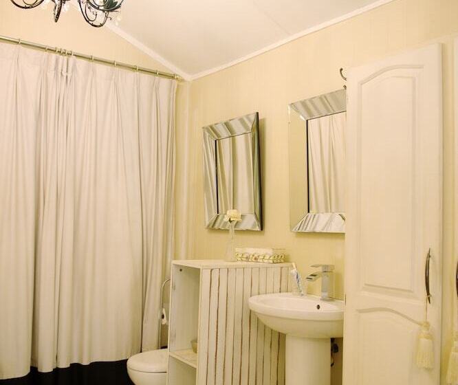 هتل Almar View Guest House