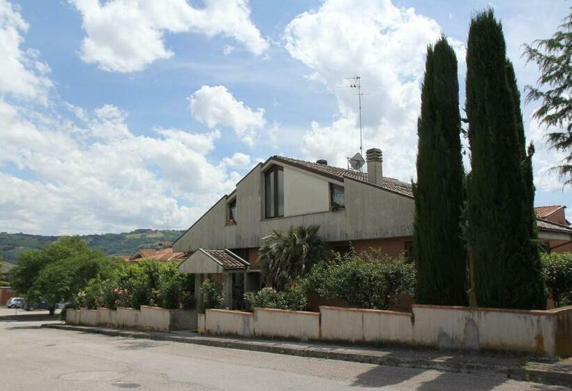 فندق Anna Rita B&b