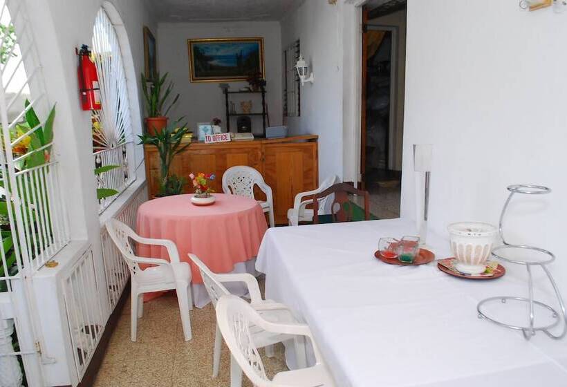 هتل Hunter S Rest Villa