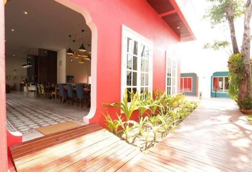 Meet The Sea Resort