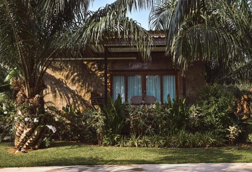Palm Pran Resort