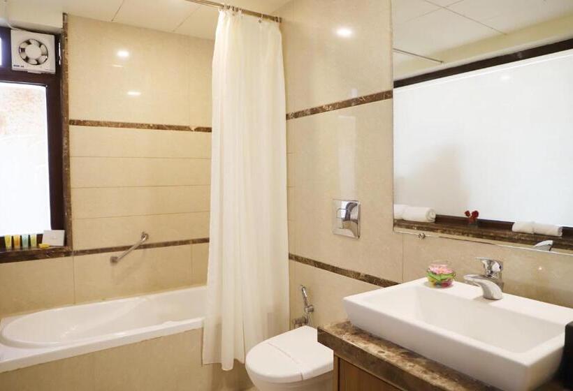 Boulevard 9 Luxury Resort & Spa