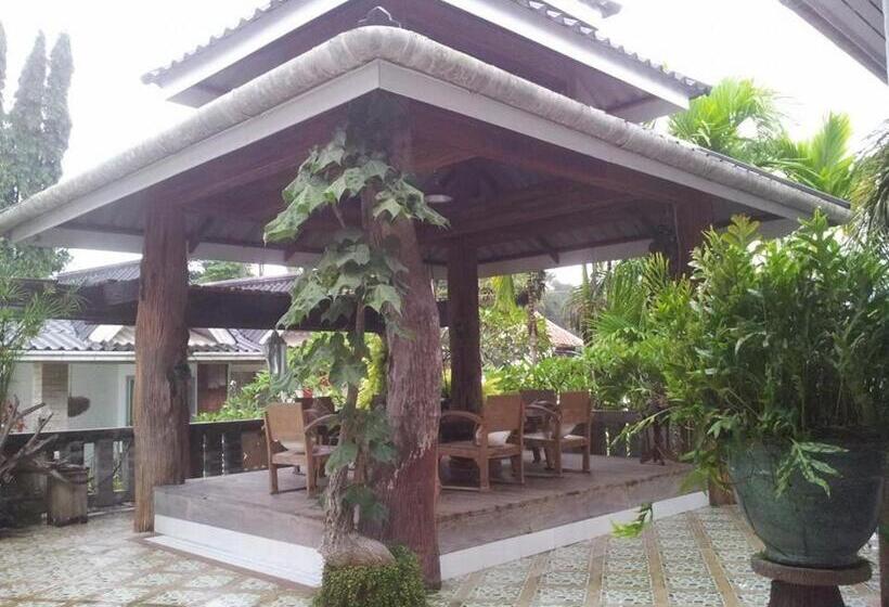 هتل Banthorphan Resort