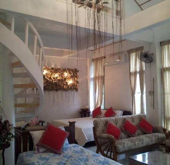 هتل Banthorphan Resort
