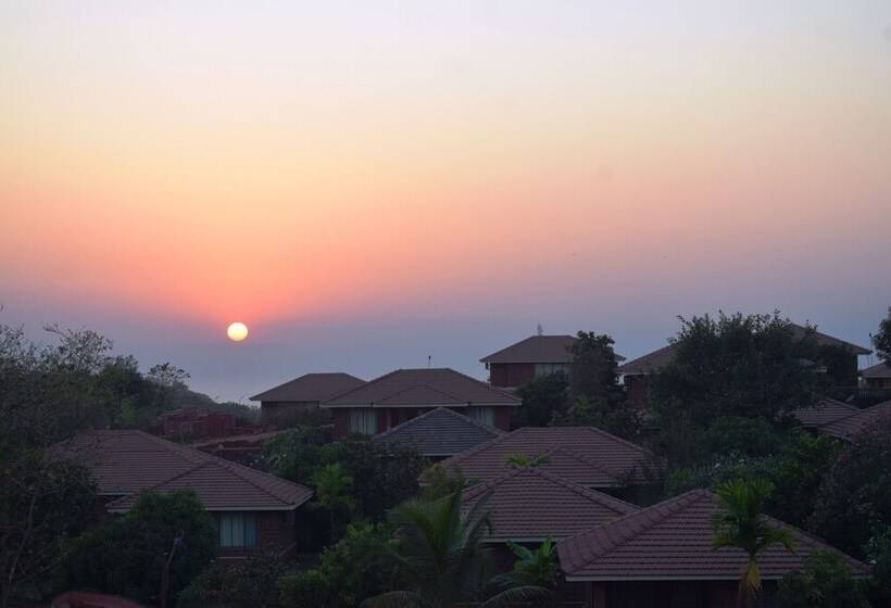 호텔 Regenta Resort Mango Village Guhagar