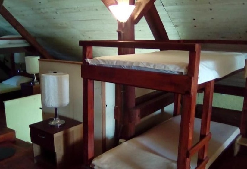 Dragan’s Den Plitvice Hostel