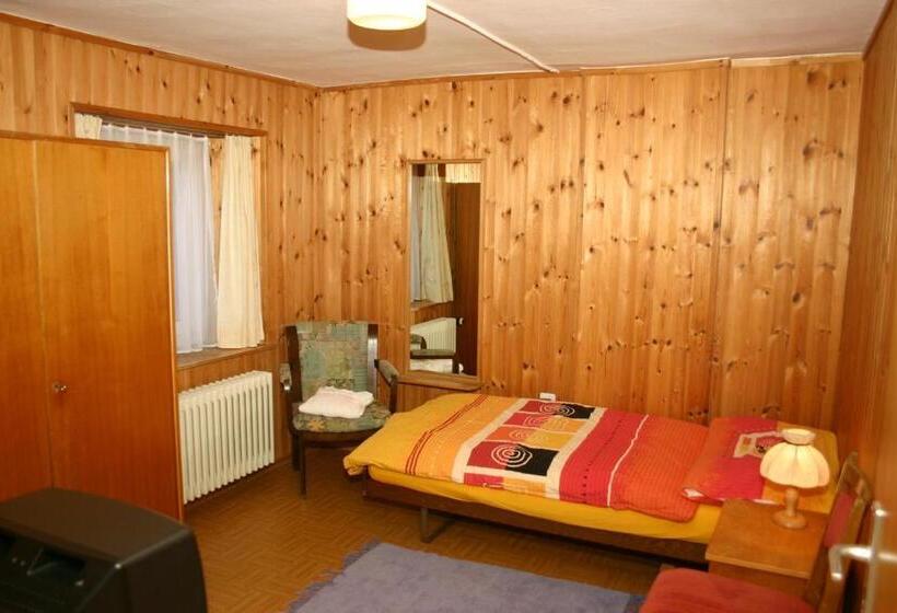 ユースホステル Landgasthaus Post