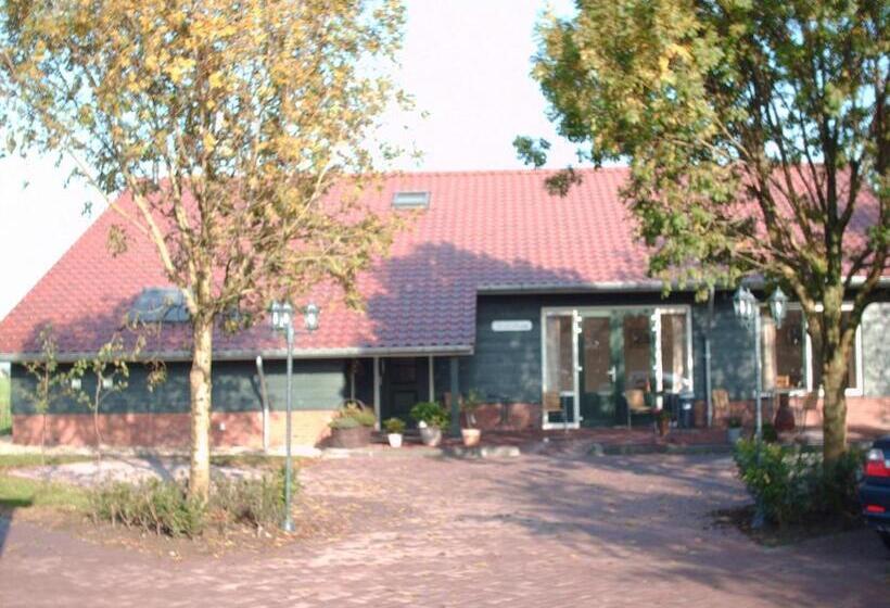 צימר Boerderij De Verwondering