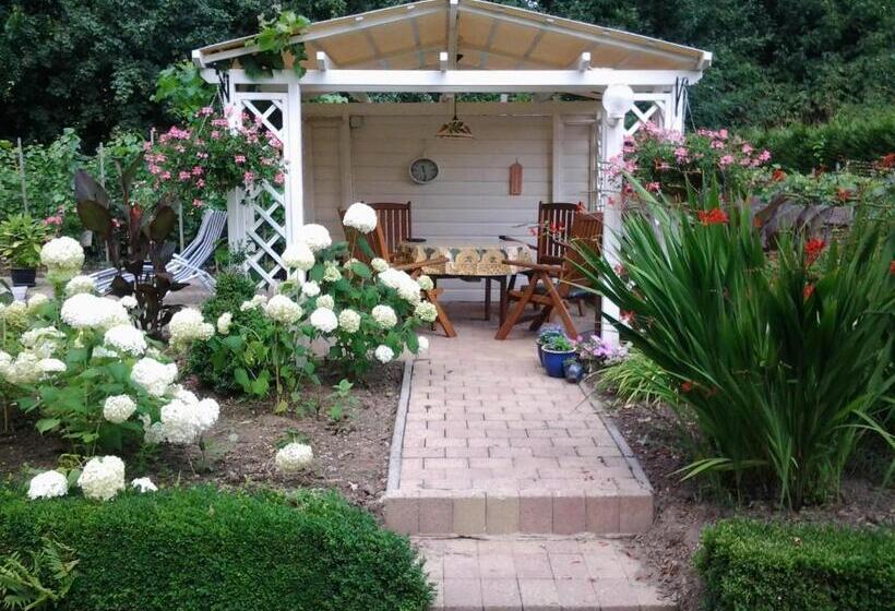 مبيت وإفطار Vakantie Appartementen Engelen