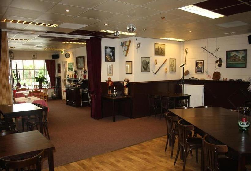 فندق Café Restaurant Snackbar Beerzerveld