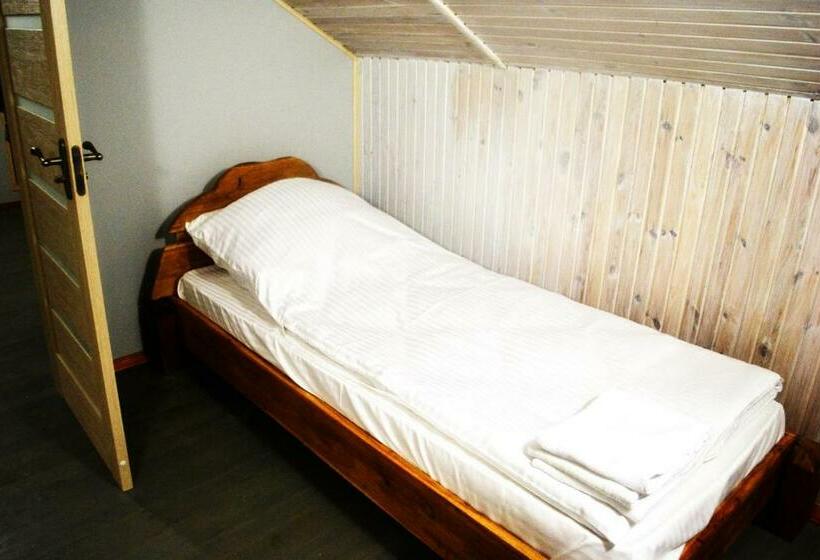 בית מלון כפרי Carivka