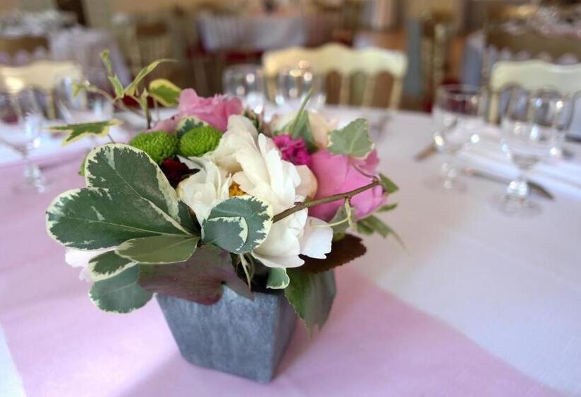 فندق Domaine De La Reposée