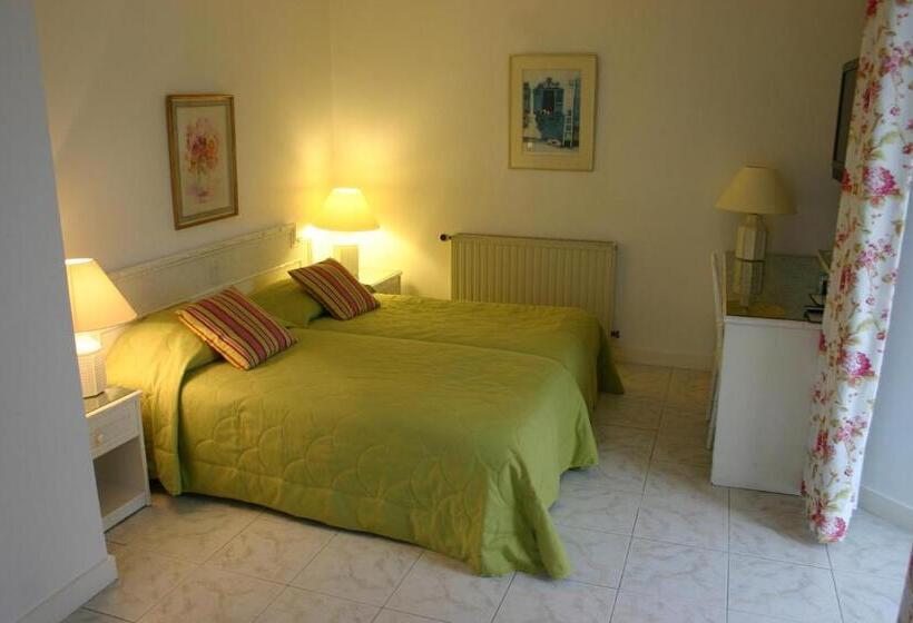 فندق Domaine De La Reposée