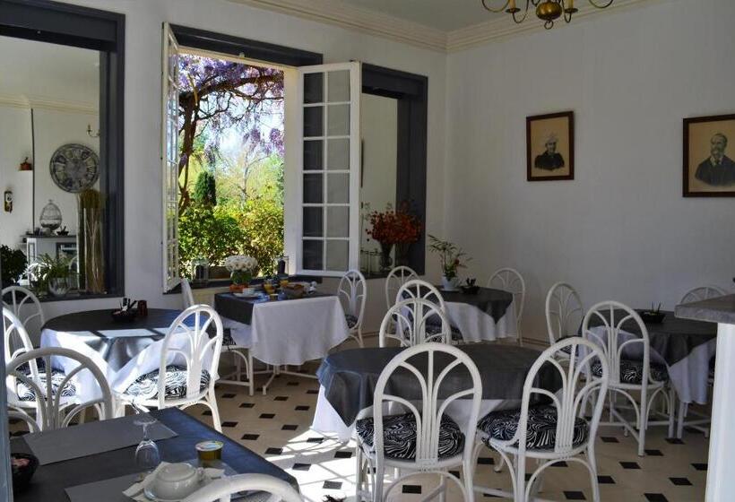 فندق Domaine De La Reposée