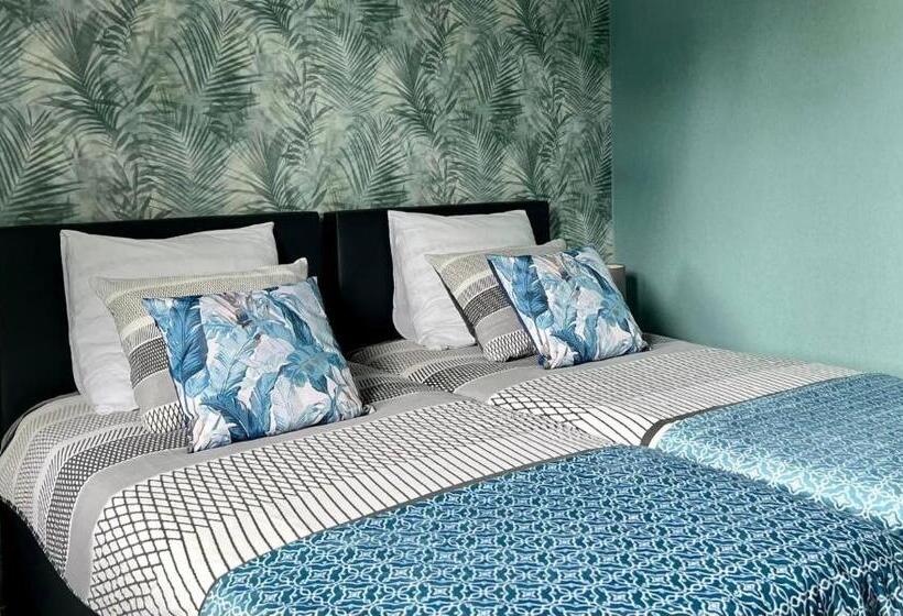 בית מלון כפרי Haras Des Chartreux