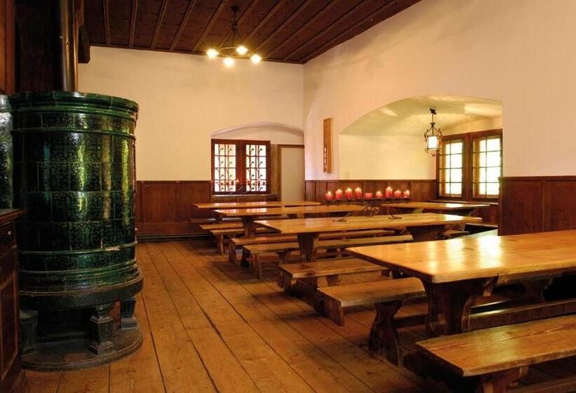 Mariastein Rotberg Youth Hostel