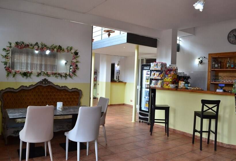 פנסיון Ai Canipai