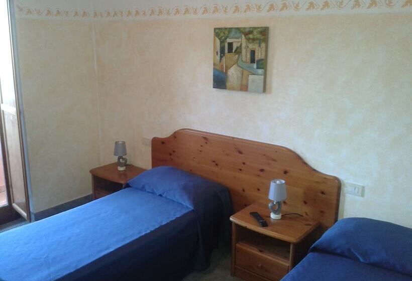 פנסיון Ai Canipai