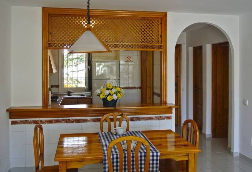 Apartamentos Moguima