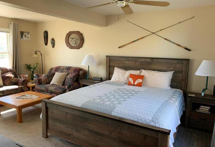 مبيت وإفطار Fox Hollow Inn