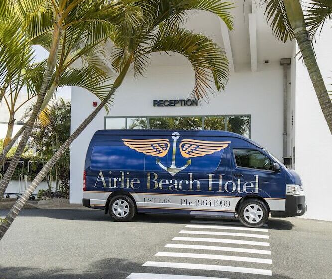 Отель Airlie Beach