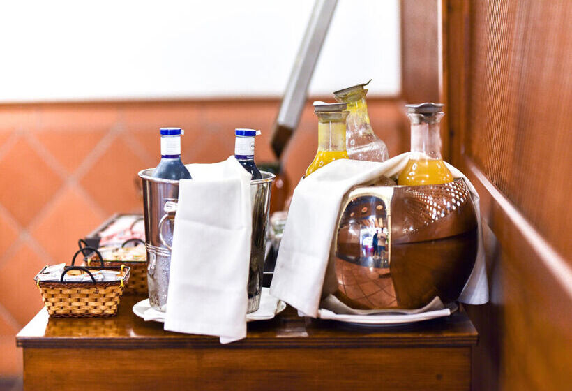 Отель ALEGRIA Bodega Real