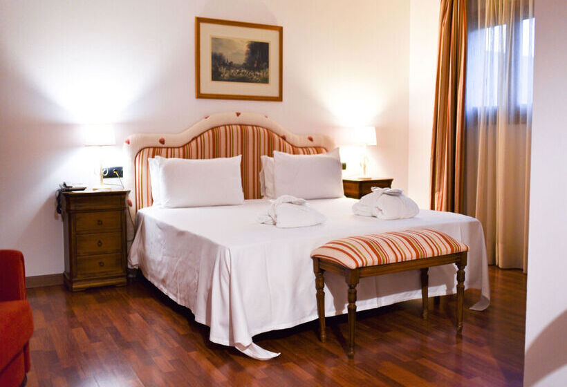 Отель ALEGRIA Bodega Real