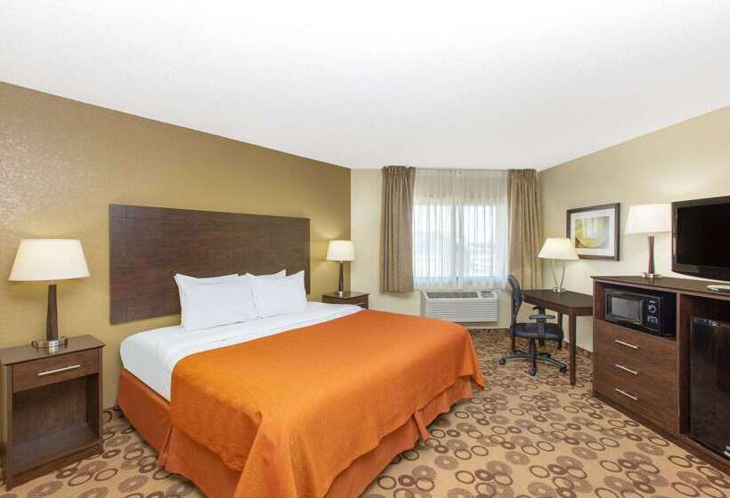 فندق Spark By Hilton Cedar Falls