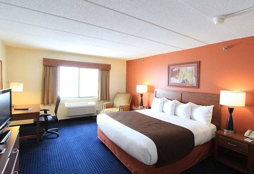 هتل Americinn By Wyndham Cedar Rapids Airport