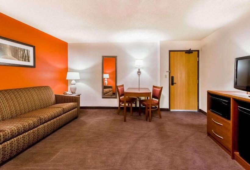 בית מלון כפרי Americinn By Wyndham Chamberlain  Conference Center