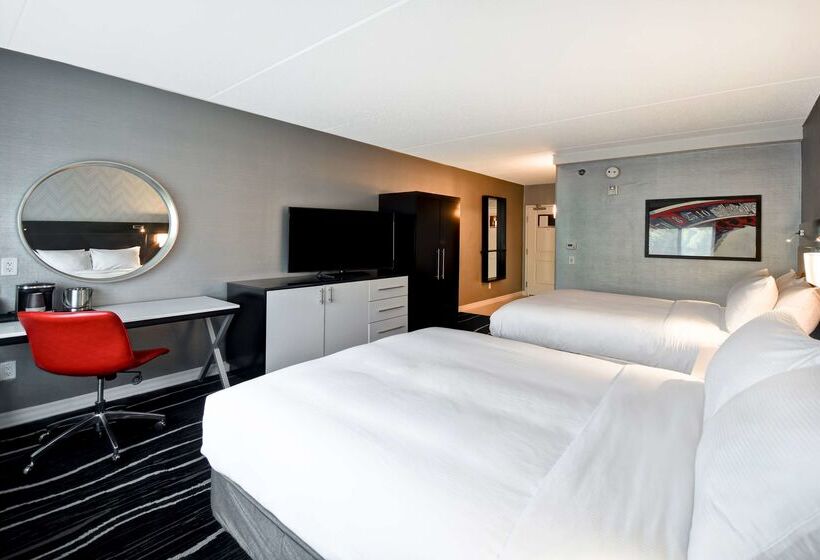 هتل Doubletree By Hilton Deadwood At Cadillac Jack's