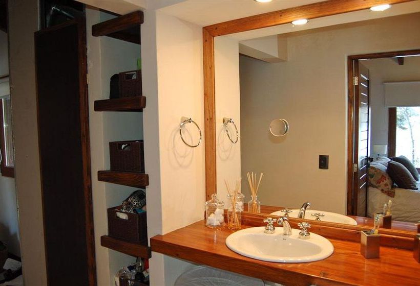 فندق Lago Gutiérrez Lodge