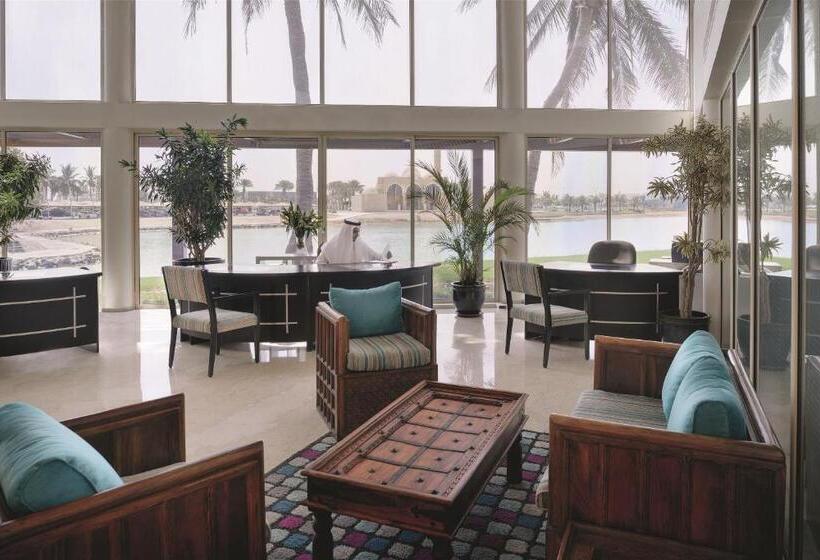 هتل Al Nawras Island Resort