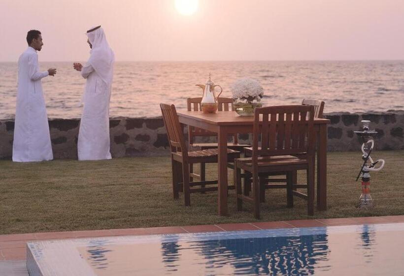 هتل Al Nawras Island Resort