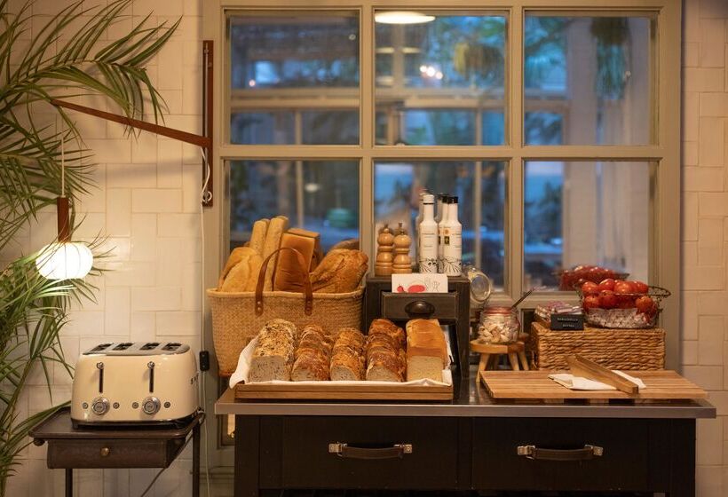 هتل Pulitzer Barcelona