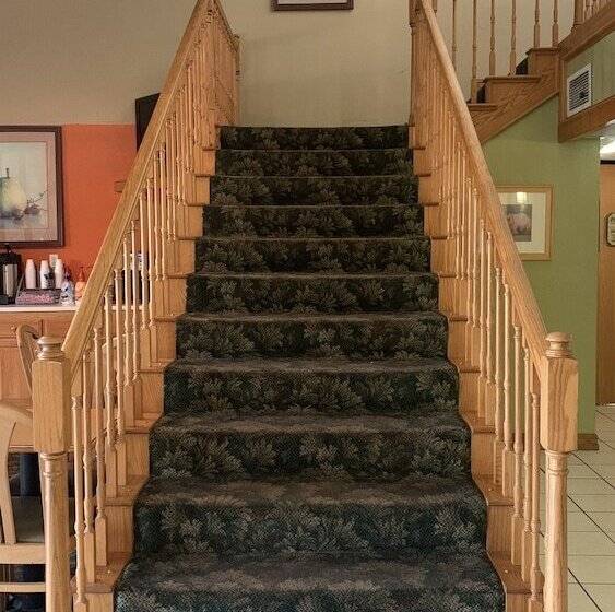 فندق Regency Inn And Suites