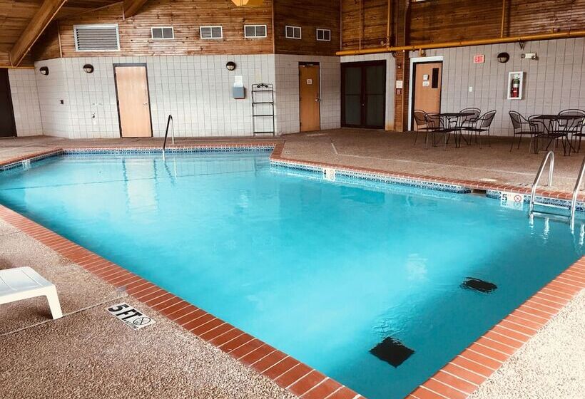 فندق Regency Inn And Suites