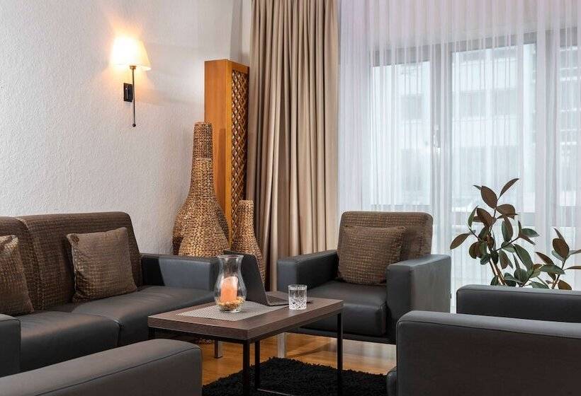 בית מלון כפרי Tryp By Wyndham Rosenheim