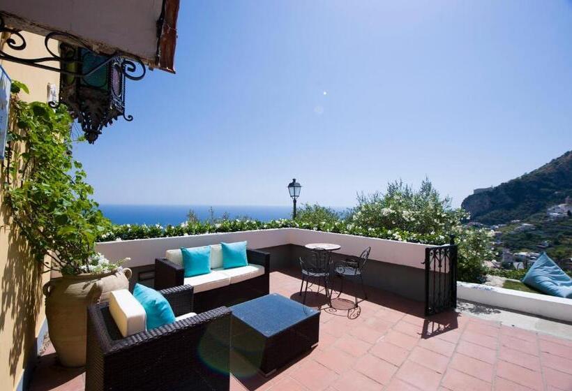 هتل Villa Felice Relais