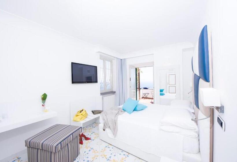 هتل Villa Felice Relais