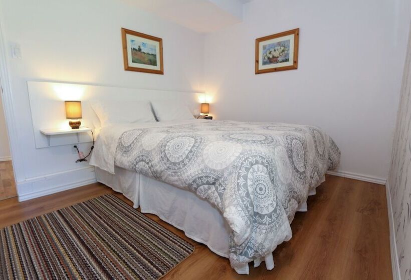مبيت وإفطار Cedar Drive Inn