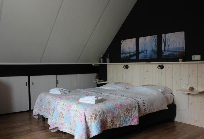 צימר Hof Van Lutten