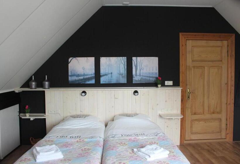 צימר Hof Van Lutten