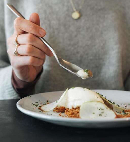 ベッドアンドブレックファースト Indrani Lodge